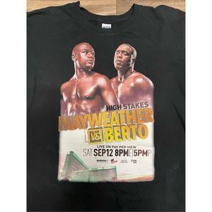 Mayweather and Berto MGM Grand 2015 Fight T-Shirt Size XL